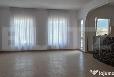 Casă cu 7 camere cu Teren 5000 Mp în Năsăud - 11