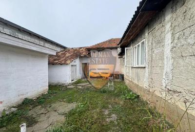 Casa 5 camere, PALAZU MARE, 204 mp cu teren 904 mp - 2