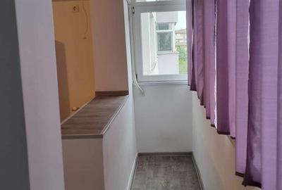 Apartament cu 2 camere semidecomandat, mobilat în Central - 3