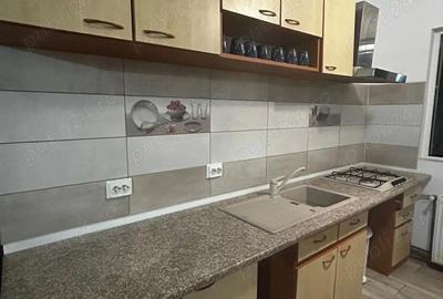 Am camere de inchiriat intr-o vila sector 5 - 6