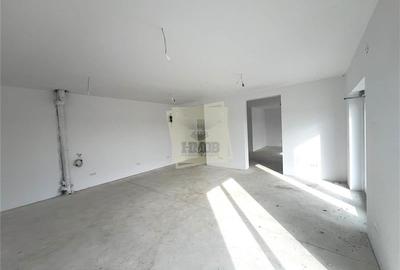 Spatiu comercial 71 mpu cu vitrina stradala 12 ml 2 parcari pe Doamna Stanca - 1