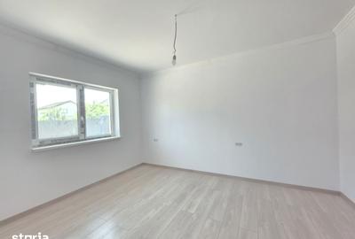 Casă cu 4 camere cu Teren 400 Mp în Tărlungeni - 2