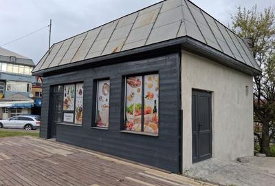 Spațiu comercial, de 40 mp, în Nord