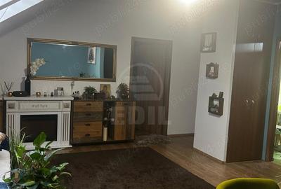 Apartament cu 3 camere semidecomandat în Florești - 2