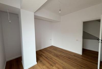 Casă individuală cu 5 camere cu Canalizare în Theodor Pallady - 16