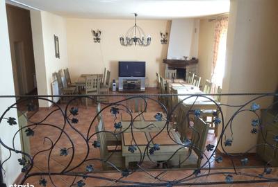 Casă cu Teren 1186 Mp în Moieciu - 13