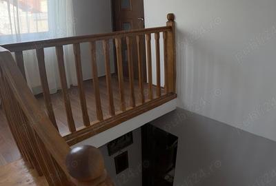 Casă cu 5 camere cu Teren 391 Mp în Central - 9