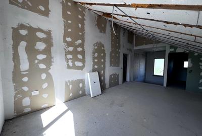 Casă individuală cu 5 camere cu Canalizare în Șendreni - 13