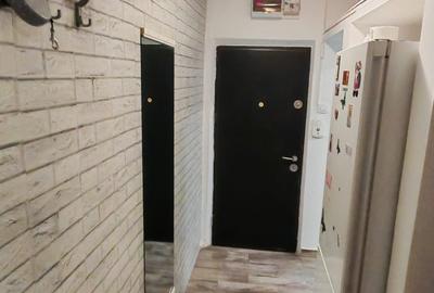 Apartament cu 2 camere semidecomandat în Trivale - 2