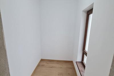 Casă cu 4 camere decomandat în Vladimirescu - 14