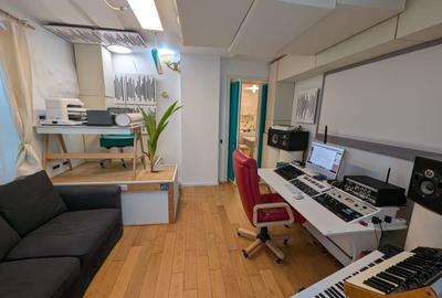 Apartament cu 2 camere, mobilat în Capitale