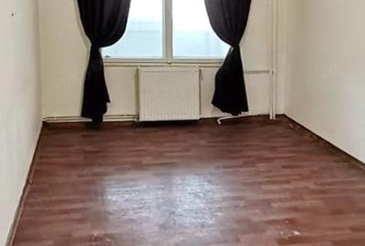 Apartament cu 4 camere decomandat în Dristor - 4