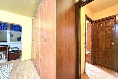 Apartament spatios, 3 camere, 70 mp utili - zona Dacia - 7