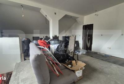 Casă cu 6 camere cu Teren 800 Mp în 14 Mai - 11