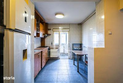 Apartament cu 3 camere semidecomandat în Berceni - 3