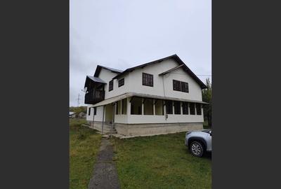 VIla de vanzare Teisani Stubeiu 11250 mp - 1