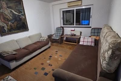 Apartament cu 4 camere decomandat în Central - 3