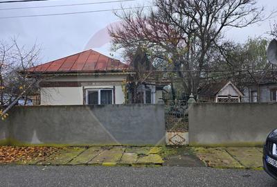 Casă cu 5 camere cu Teren 1300 Mp în Tatomirești - 6