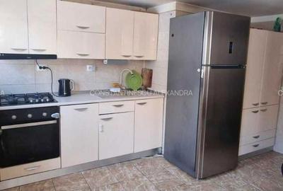 Apartament cu 3 camere decomandat în Drumul Taberei - 4