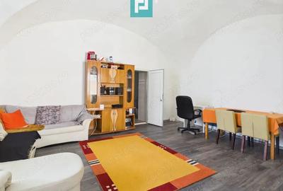 Casa cu 6 camere in zona Central - 3