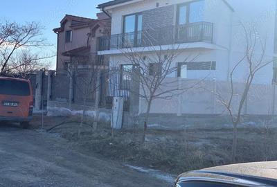 Teren de 500 mp, în Central - 2