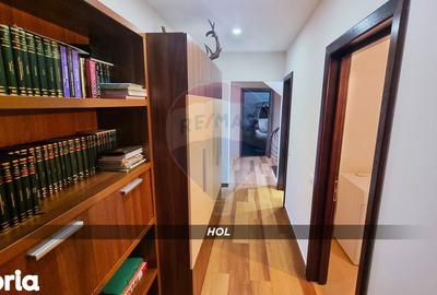 Casă cu 4 camere cu Teren 3657 Mp în Fărcașa - 7