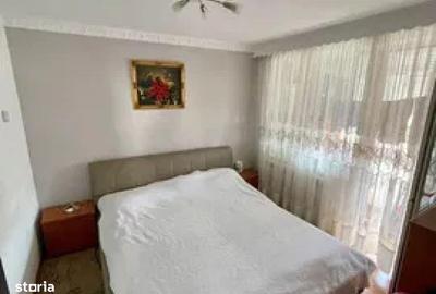 Apartament cu 3 camere în Dărmănești