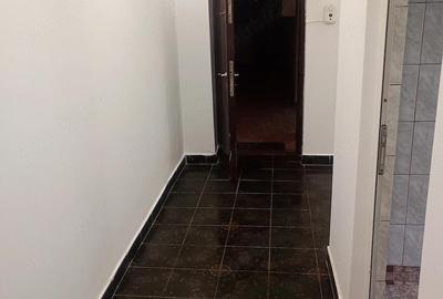 Garsonieră decomandată în Mărăței - 4