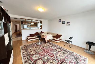 Apartament cu 3 camere decomandat, mobilat în Zorilor