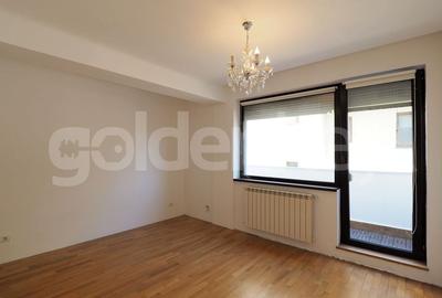 Apartament insorit cu 4 camere | garaj si boxa Apartament insorit cu 4 camere | garaj si boxa - 11