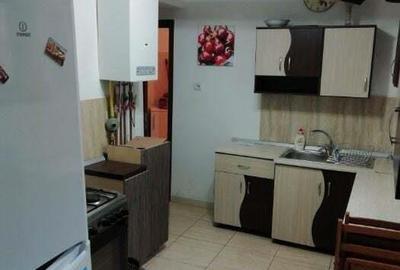 Garsoniera de inchiriat in zona 1 Mai - 5