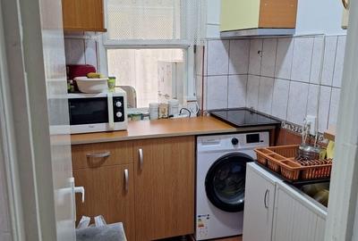 Garsonieră decomandată în Central - 7