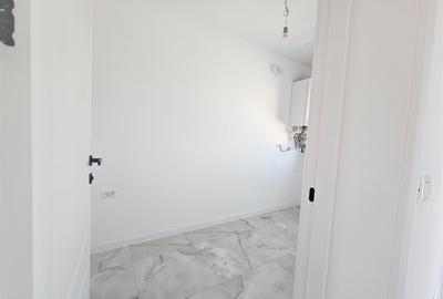 Duplex cu 4 camere cu Canalizare în Ipotești - 3