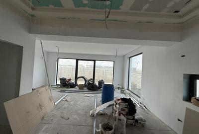 Casă individuală cu 4 camere cu Canalizare în Tunari - 36