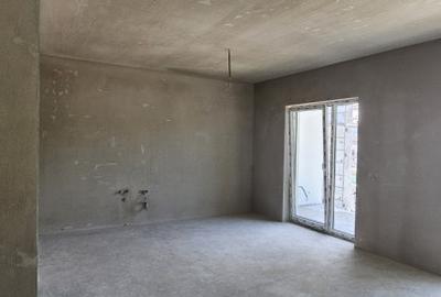 Duplex cu 5 camere cu Canalizare în Central - 10