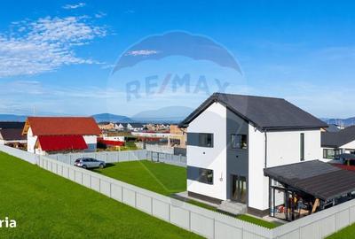 Casă cu 4 camere în Hărmanului - 20