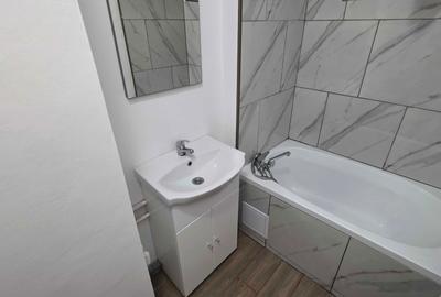 Apartament cu 2 camere decomandat în Exterior Vest - 3