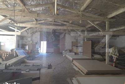 Spațiu comercial, de 1,200 mp, în Central - 3