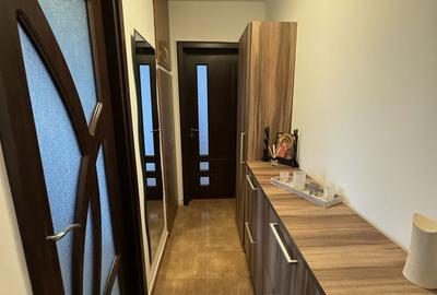Apartament cu 3 camere semidecomandat în Berceni - 5