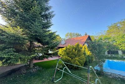 Casă cu Teren 1600 Mp în Giarmata