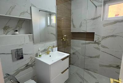 Vand apartament cu trei camere zona OM casute - 7