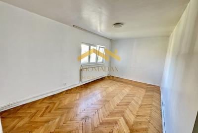 -Apartament -2 camere -decomandat- - 6