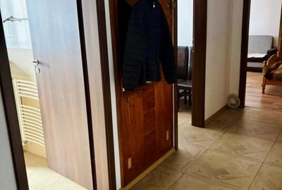 Apartament in zona Stejarlui  , 2 camere plus balcon , parter inalt. - 2