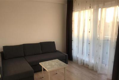 2 camere Piata Resita - 2