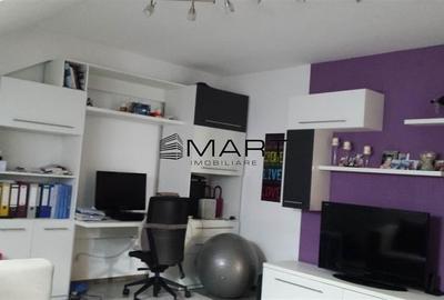 Apartament 3 camere decomandat zona Terezian