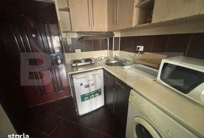 Garsonieră decomandată în Central