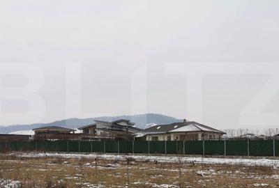 Teren de 1100 mp, în Unirea - 1