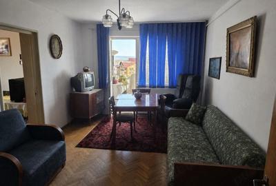 Apartament cu 2 camere decomandat în Aluniș - 3