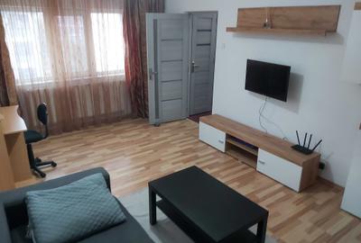 Apartament cu 2 camere decomandat în Teilor - 2