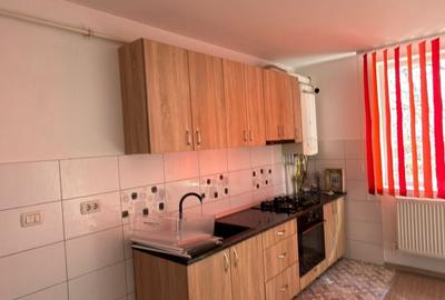 Apartament cu 2 camere semidecomandat în Fălticeni - 3